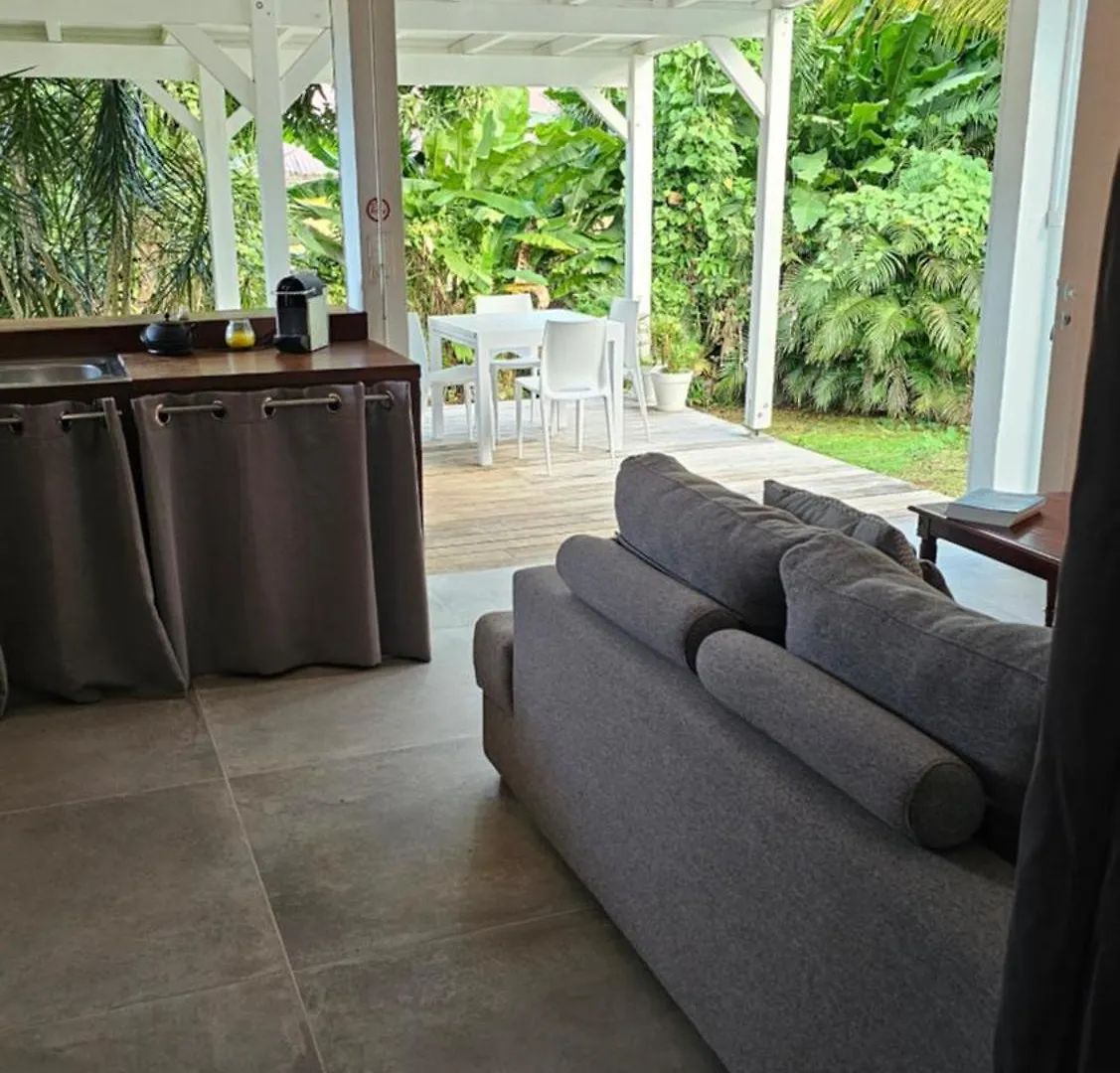 Bed & Breakfast Habitation Villa Les Cassias Petit-Bourg